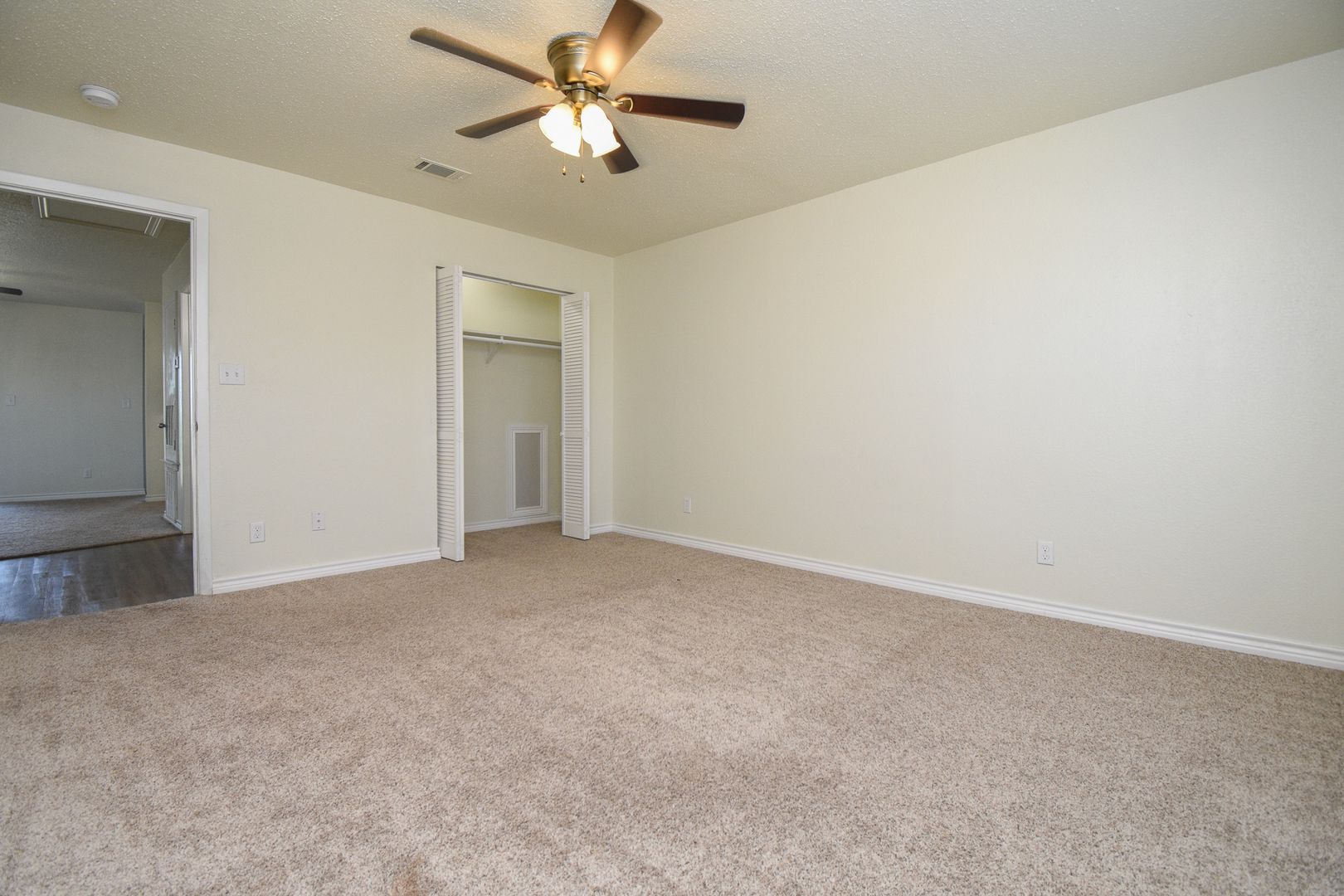 208-northcross-st-victoria-tx-77904-unitedstates